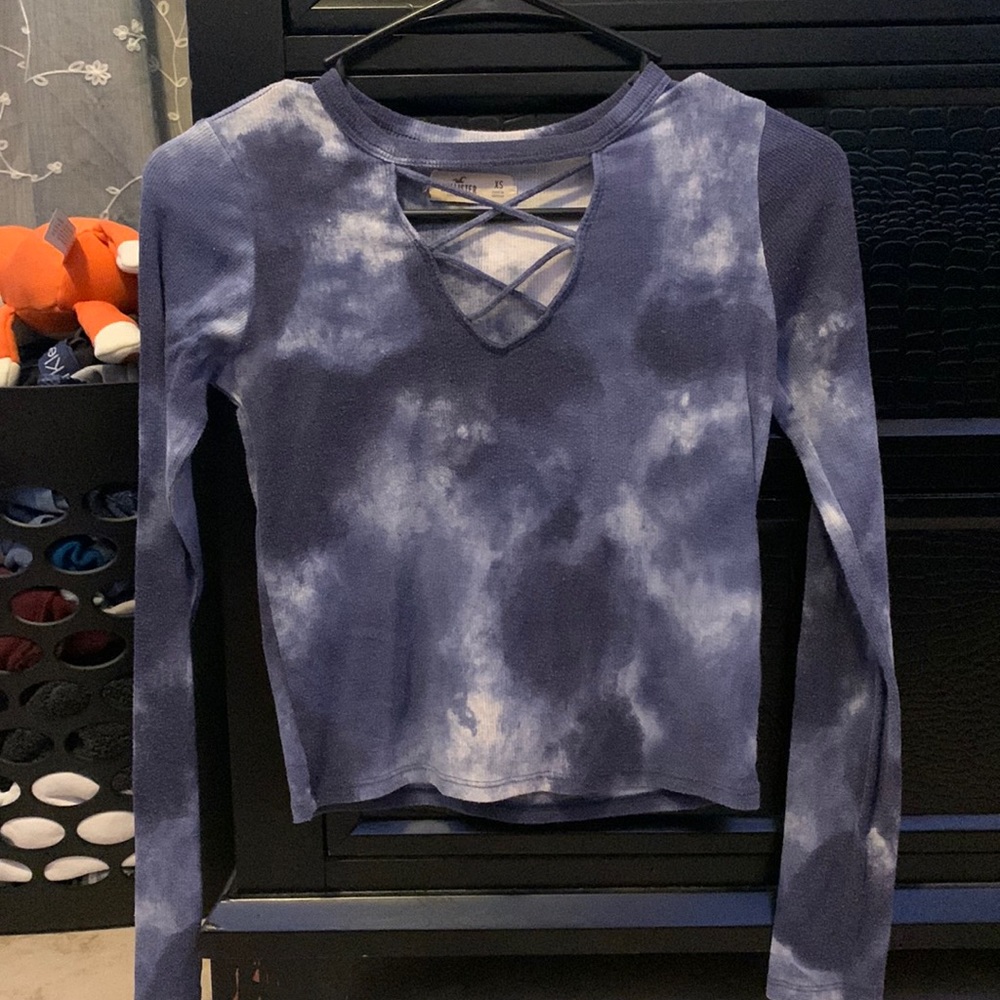 Hollister long sleeve shirt